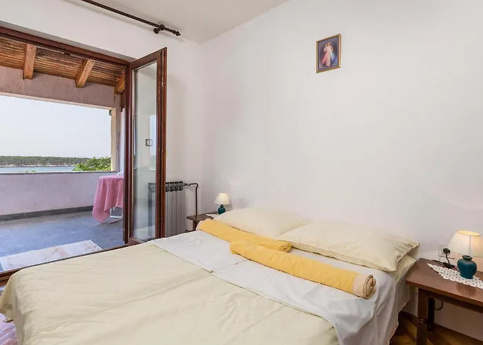 Dom wakacyjny 3 Bedroom In *