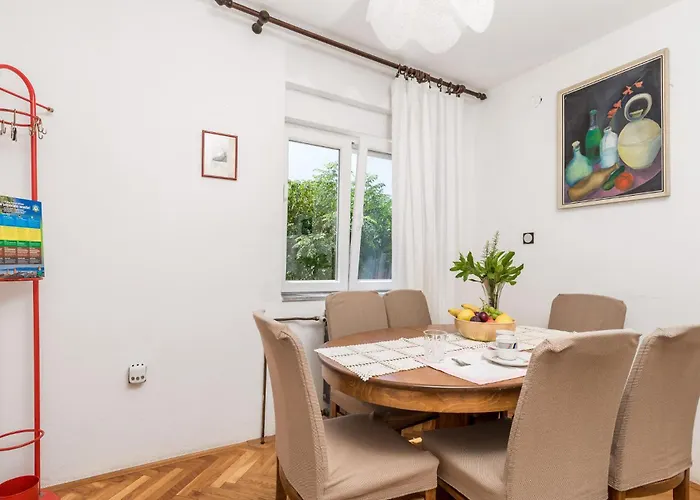 3 Bedroom In * Barbat na Rabu