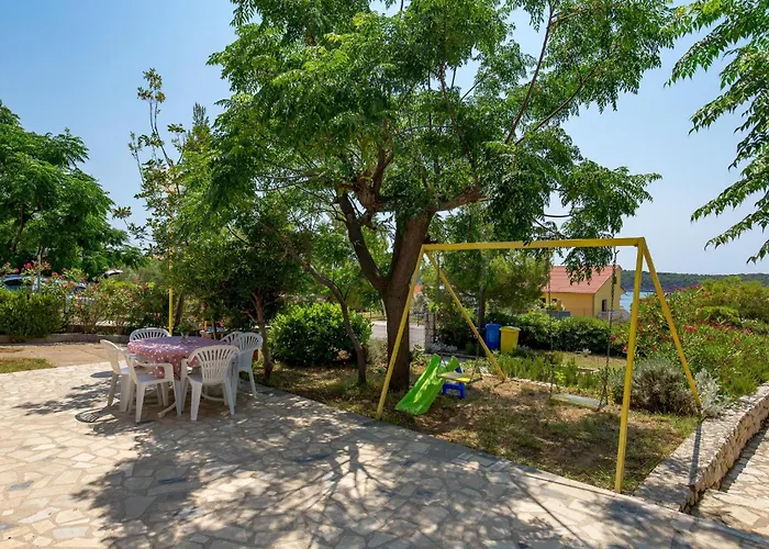 3 Bedroom In Casa vacanze Barbat na Rabu